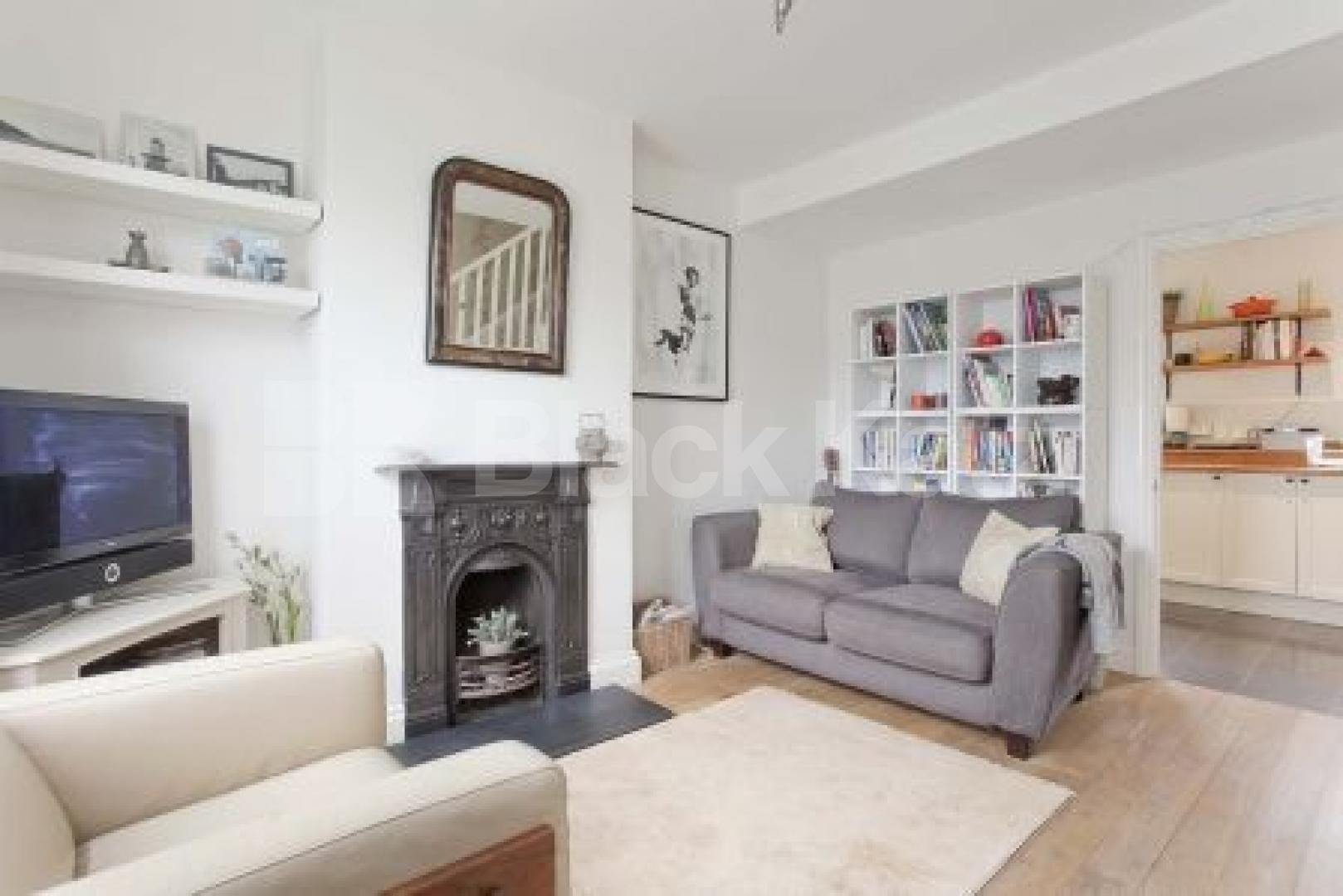 			Unique Cottage in Central Crouch End, 2 Bedroom, 1 bath, 1 reception House			 Topsfield Cottages, Crouch End